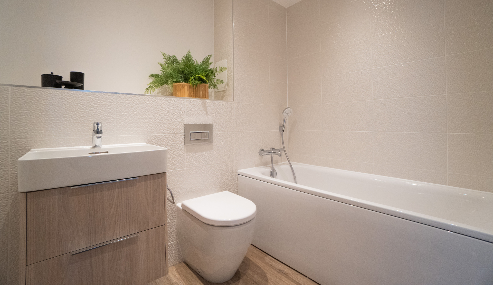 The Lothian | Bathroom