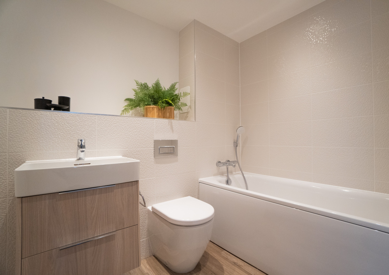 The Lothian | Bathroom 