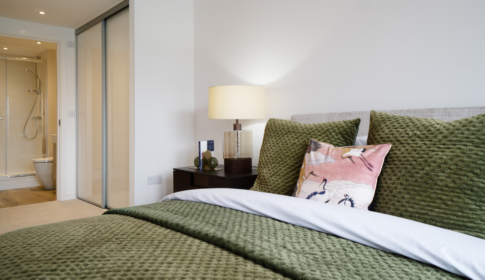 The Lothian | Bedroom 1 (storage & en-suite)
